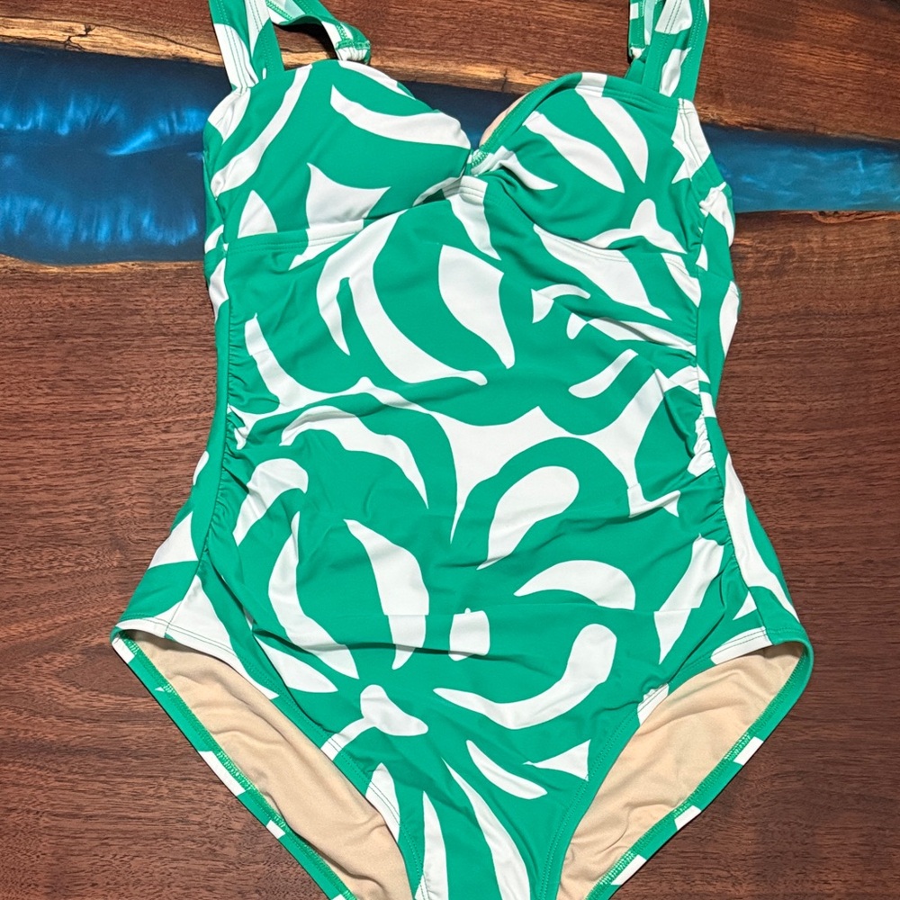 Shade & Shore Green and White One Piece Swimsuit